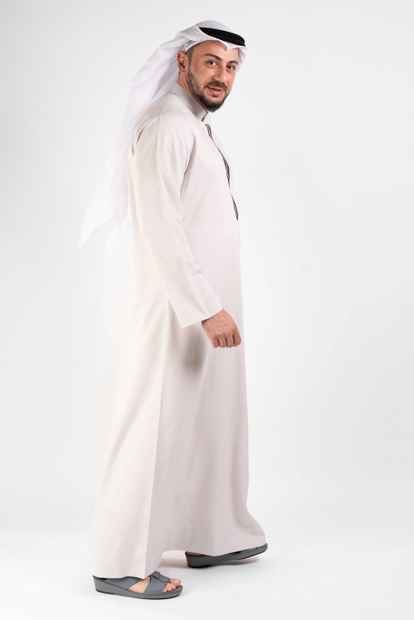 Kuwaiti Kandora Silver Edition