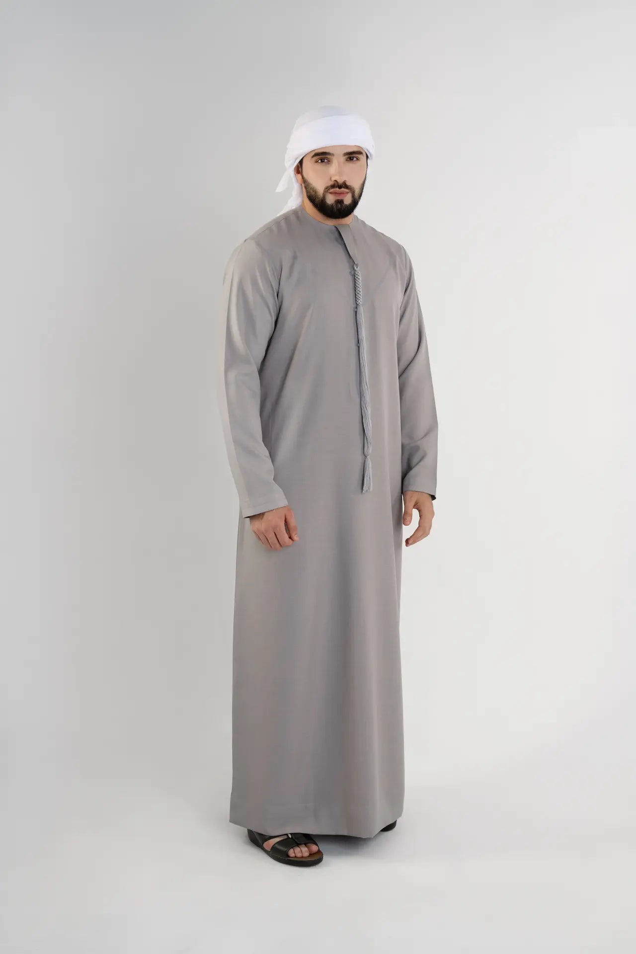 Emirati Classic Kandora Gold Edition – Premium Italian Fabric